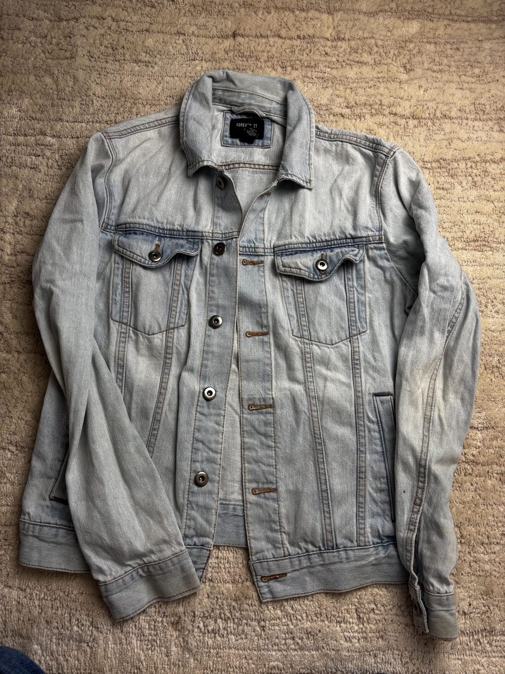 Forever 21 Men Denim Trucker Jacket Light Wash Size S